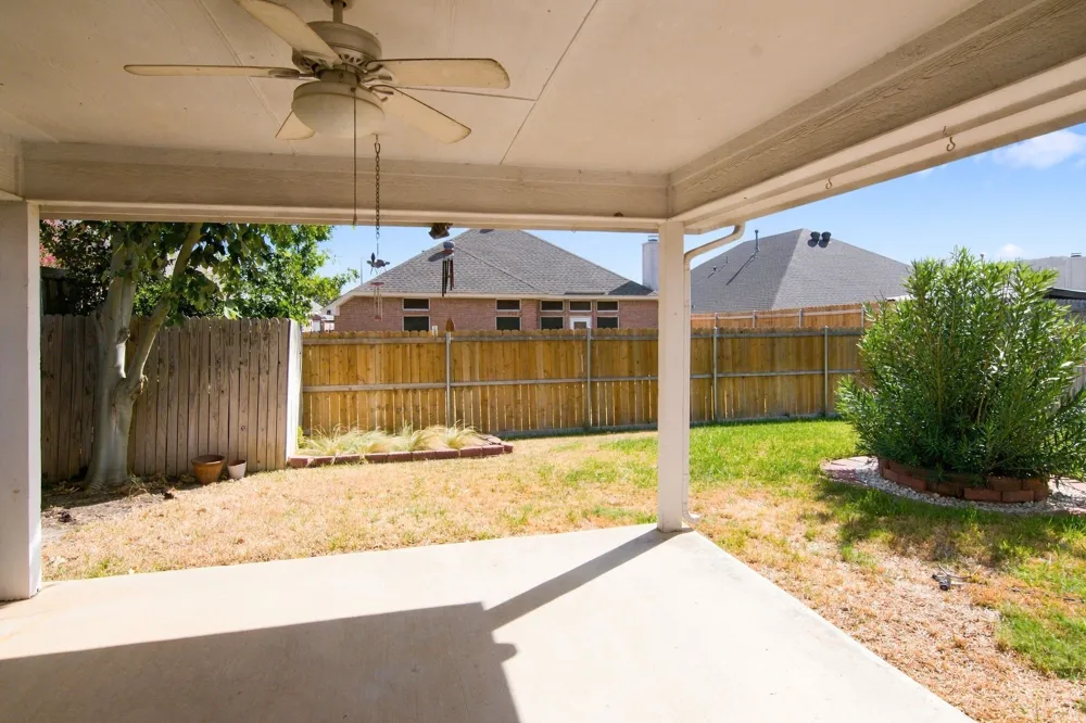 9108 Saranac Trail Fort Worth, TX 76118
