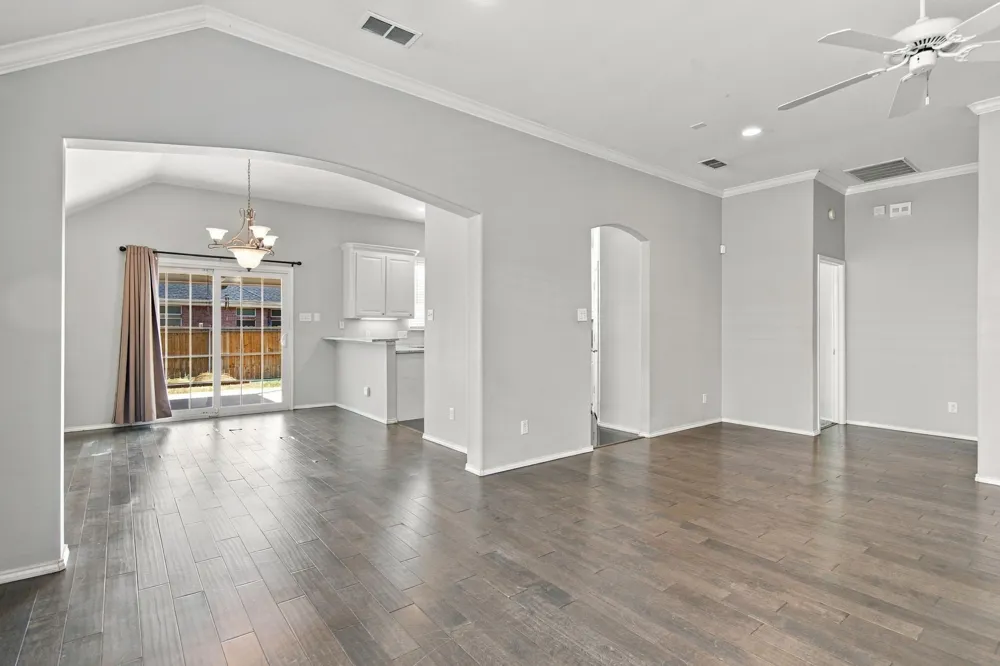 9108 Saranac Trail Fort Worth, TX 76118