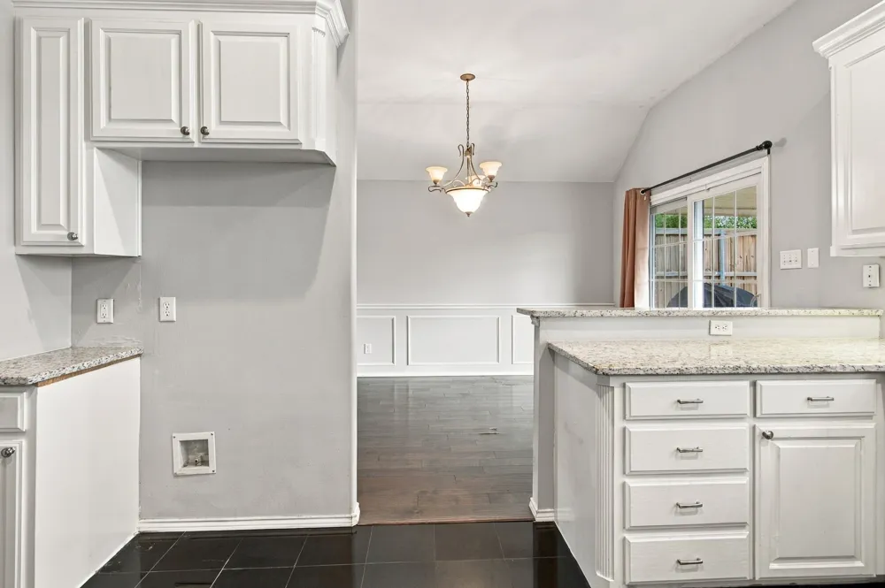 9108 Saranac Trail Fort Worth, TX 76118