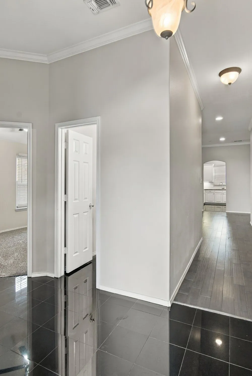 9108 Saranac Trail Fort Worth, TX 76118