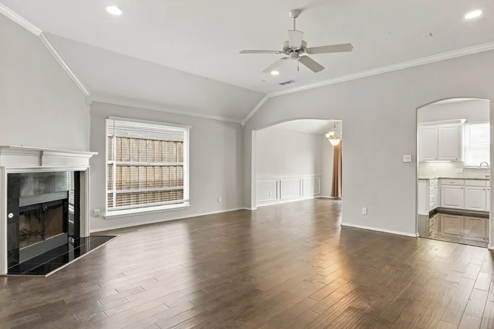 9108 Saranac Trail Fort Worth, TX 76118