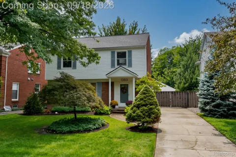 1383 Whittier Road