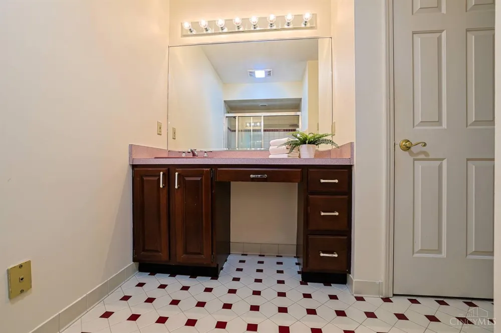 9202 Souffle Circle Symmes, OH 45140