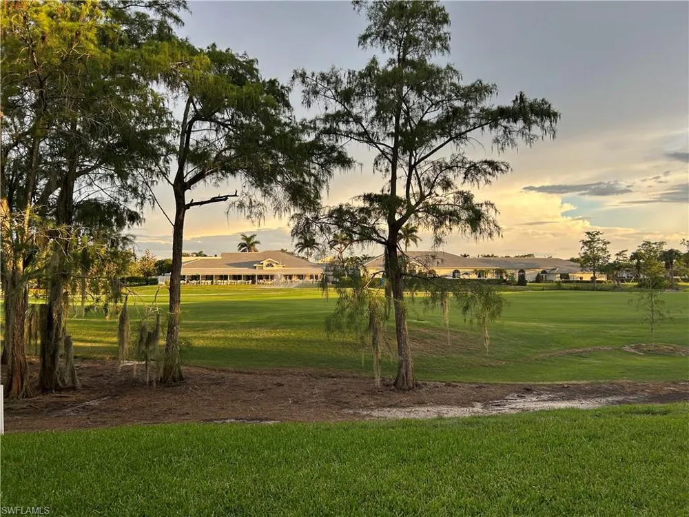6780 Dennis Circle #M103 Naples, FL 34104