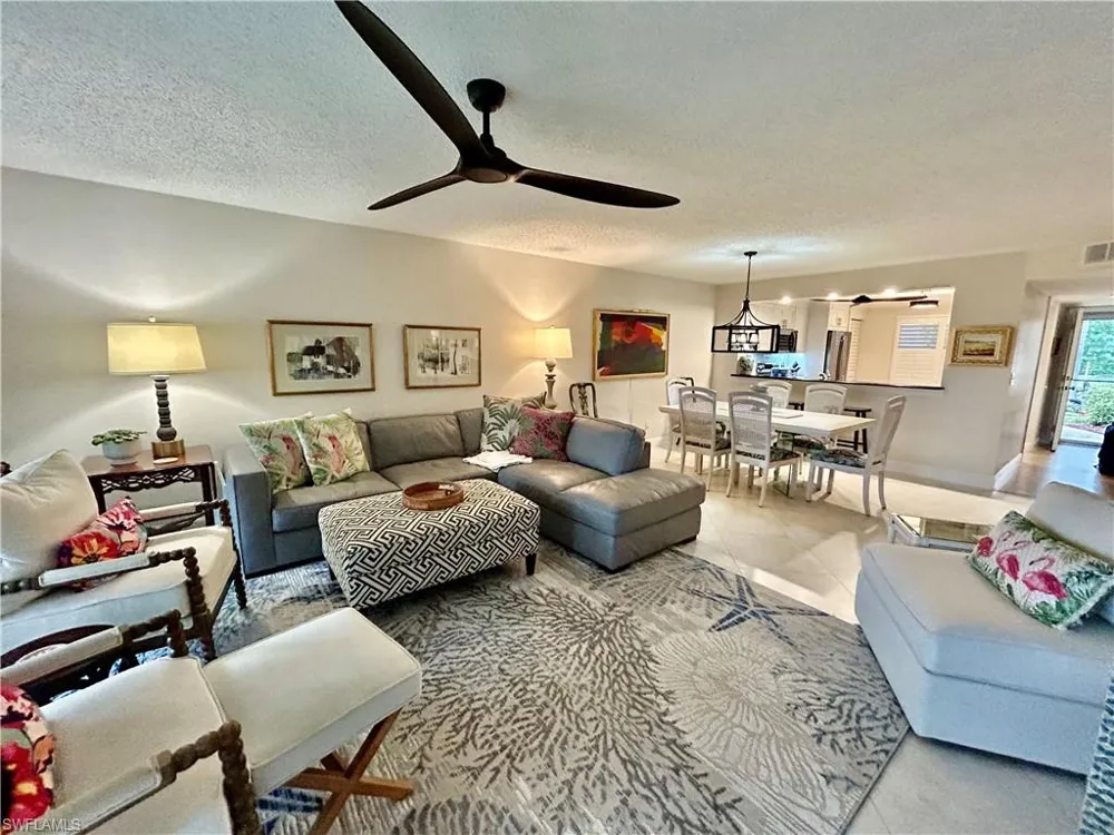 6780 Dennis Circle #M103 Naples, FL 34104