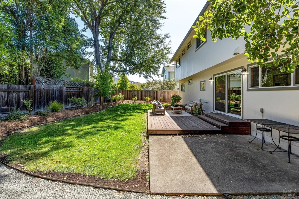 2140 Alejandro Drive Santa Rosa, CA 95405