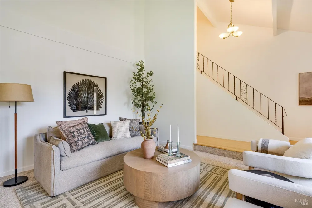 2140 Alejandro Drive Santa Rosa, CA 95405