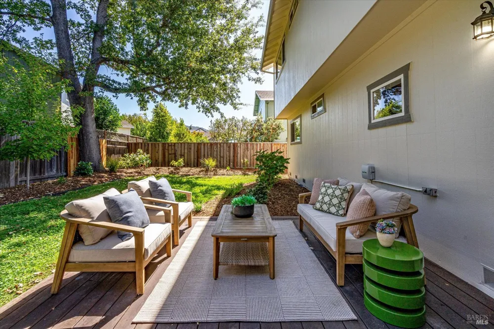 2140 Alejandro Drive Santa Rosa, CA 95405