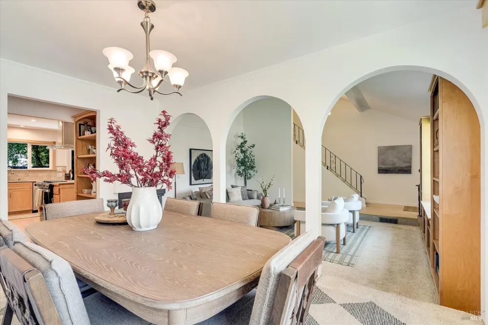 2140 Alejandro Drive Santa Rosa, CA 95405
