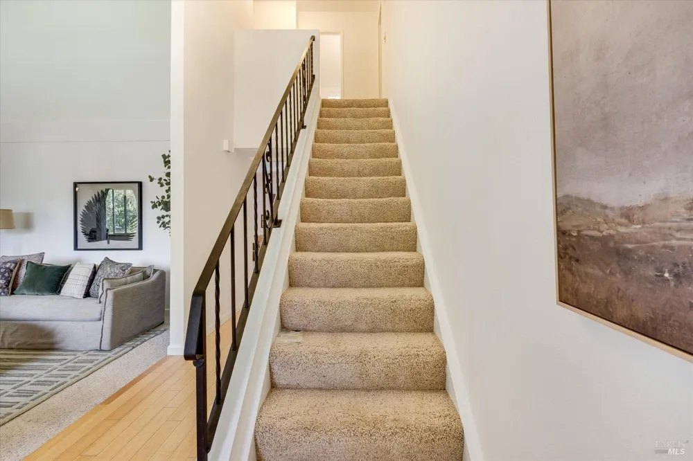 2140 Alejandro Drive Santa Rosa, CA 95405