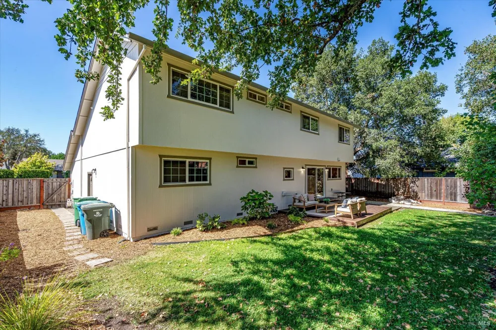 2140 Alejandro Drive Santa Rosa, CA 95405