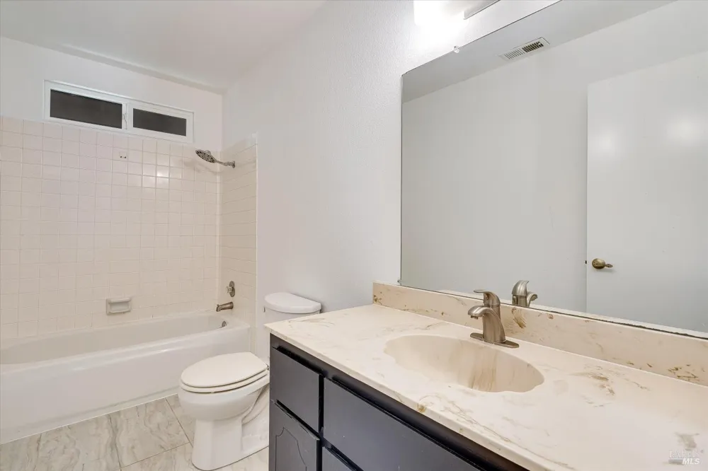 2140 Alejandro Drive Santa Rosa, CA 95405