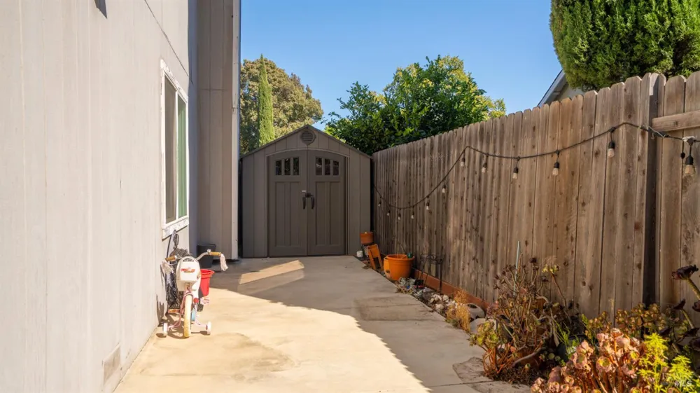 796 Tulare Drive Vacaville, CA 95687