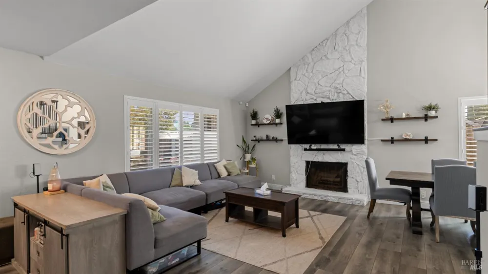 796 Tulare Drive Vacaville, CA 95687