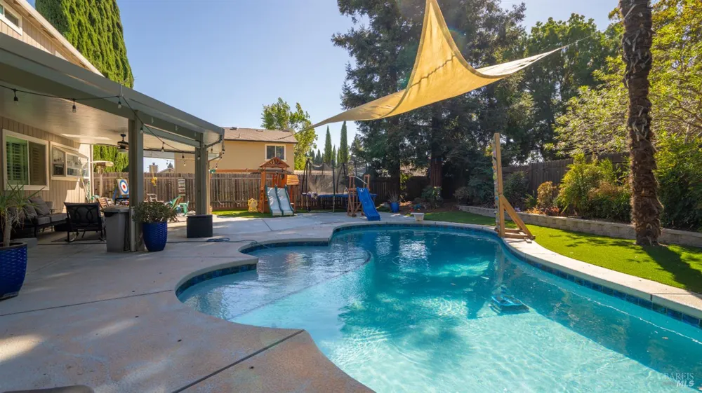 796 Tulare Drive Vacaville, CA 95687