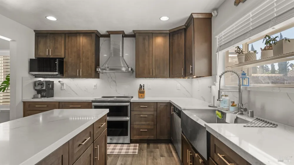 796 Tulare Drive Vacaville, CA 95687