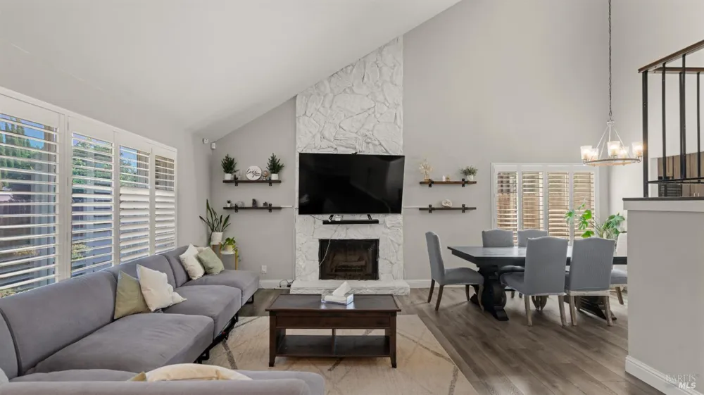 796 Tulare Drive Vacaville, CA 95687