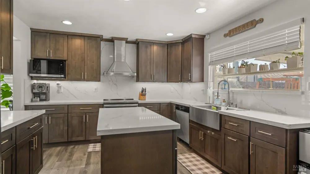 796 Tulare Drive Vacaville, CA 95687