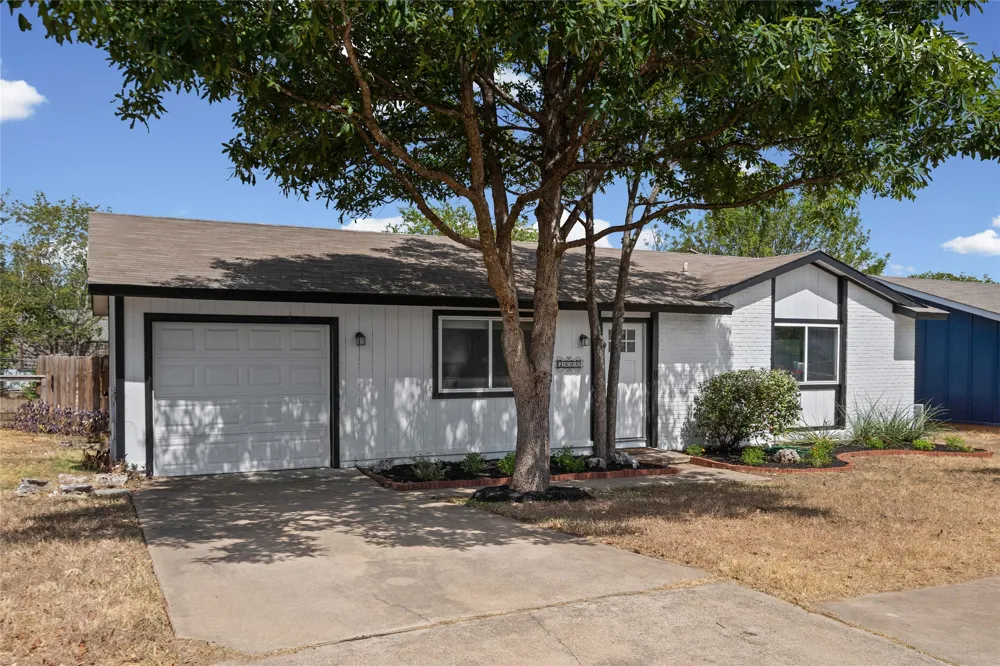 2808 Dillion Hill Drive Austin, TX 78745