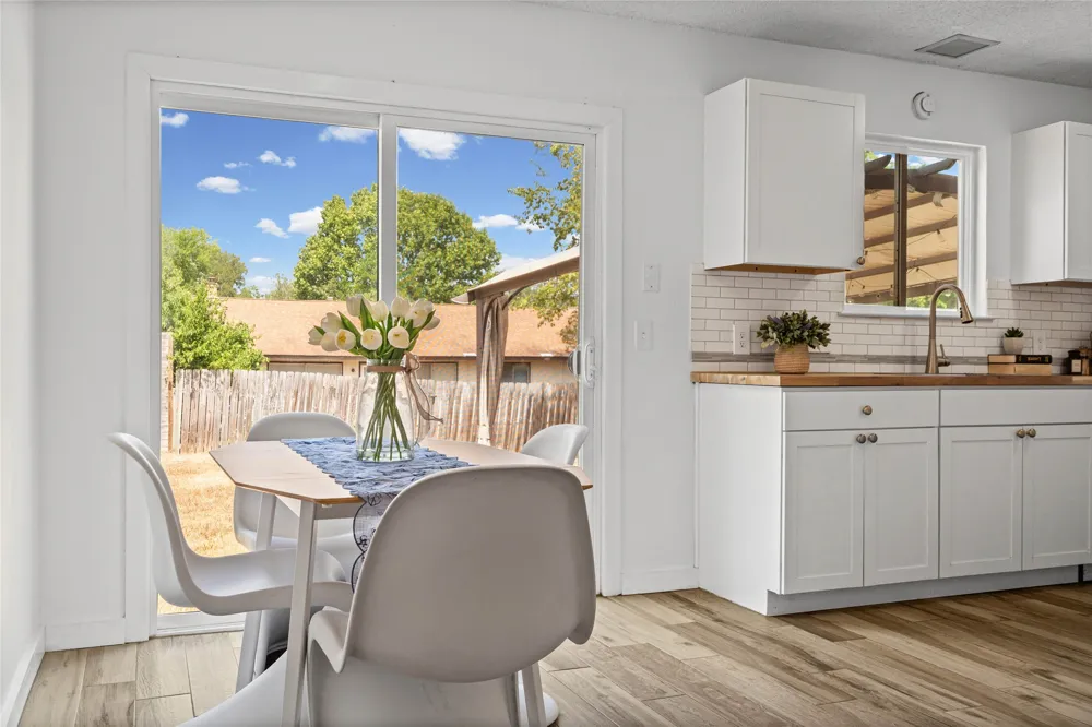 2808 Dillion Hill Drive Austin, TX 78745