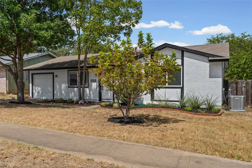 2808 Dillion Hill Drive Austin, TX 78745