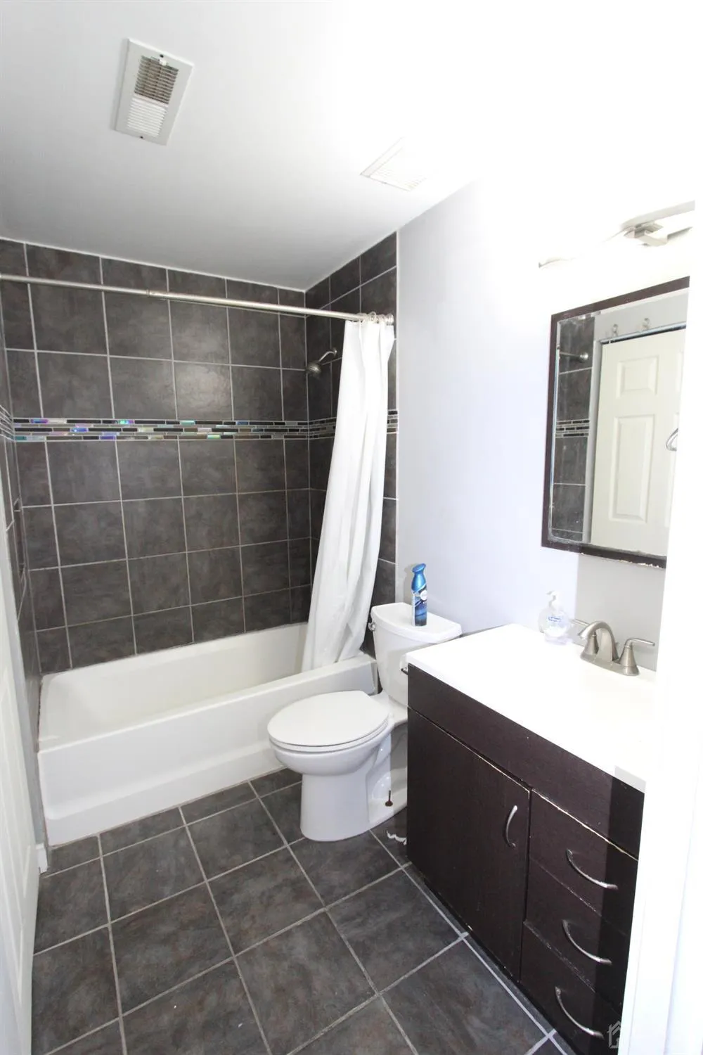 604 Ravens Crest Drive Plainsboro, NJ 08536
