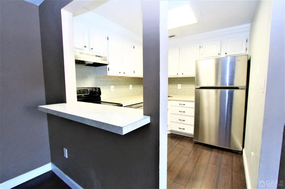 604 Ravens Crest Drive Plainsboro, NJ 08536