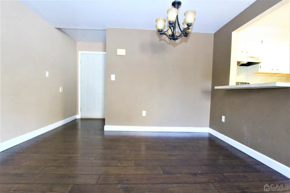 604 Ravens Crest Drive Plainsboro, NJ 08536