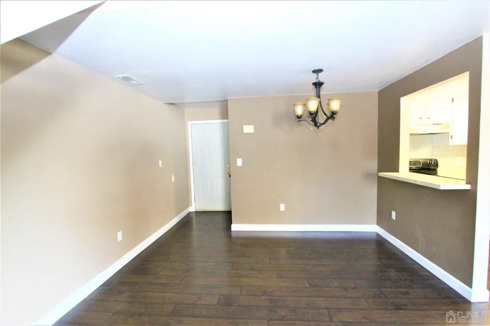 604 Ravens Crest Drive Plainsboro, NJ 08536