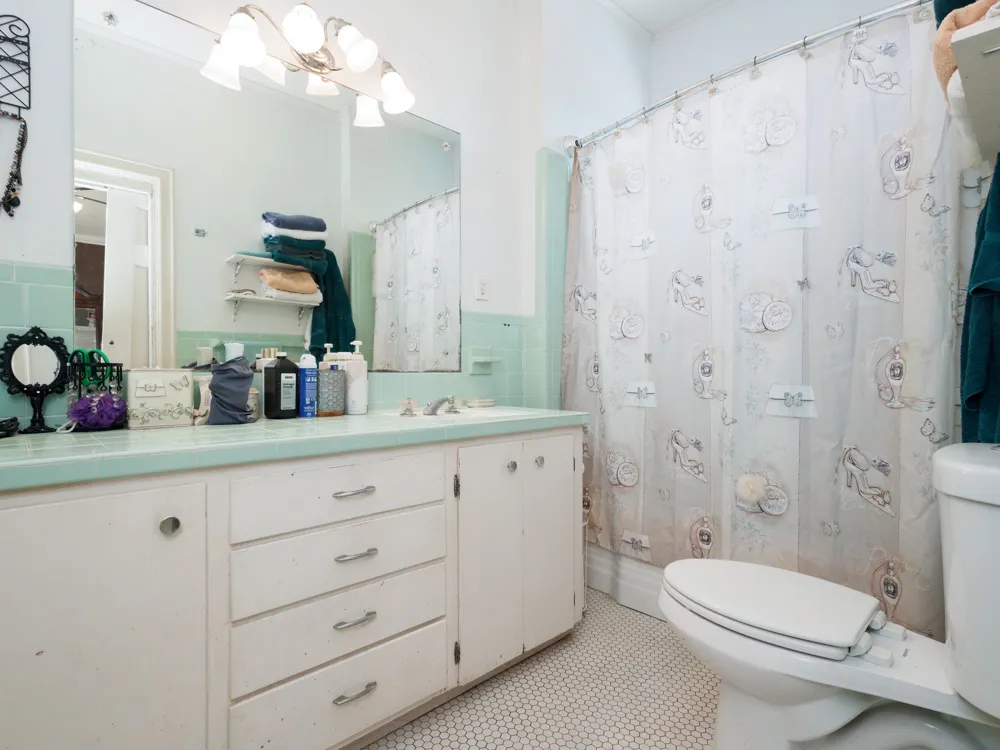 1016 W Walnut Coleman, TX 76834