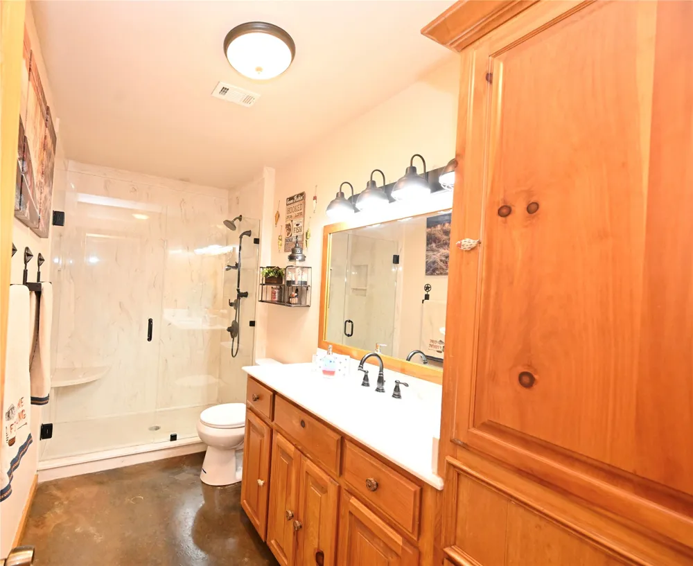 17311 Hwy 82 E Honey Grove, TX 75446