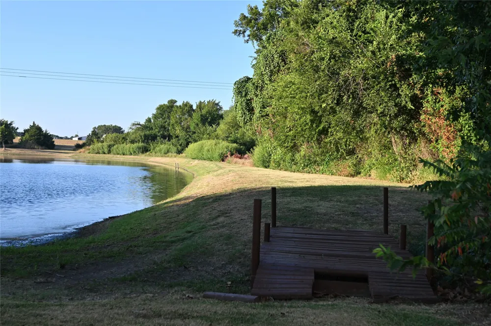 17311 Hwy 82 E Honey Grove, TX 75446