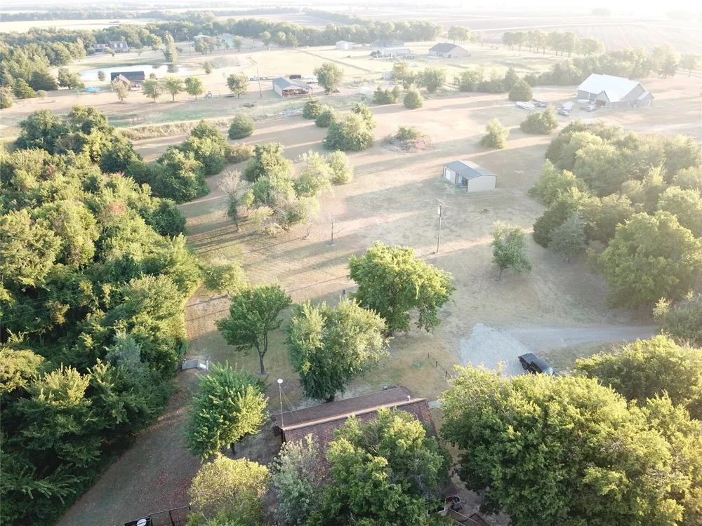 17311 Hwy 82 E Honey Grove, TX 75446