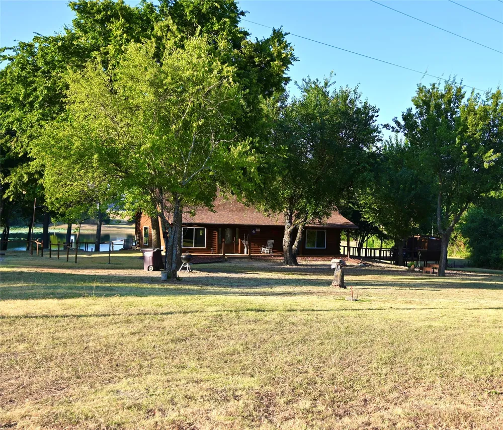 17311 Hwy 82 E Honey Grove, TX 75446