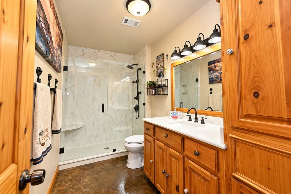 17311 Hwy 82 E Honey Grove, TX 75446