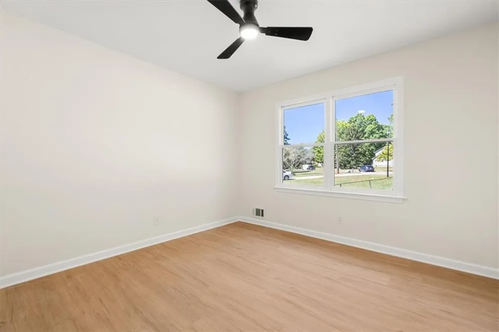 2177 E Chester Circle SE Conyers, GA 30013