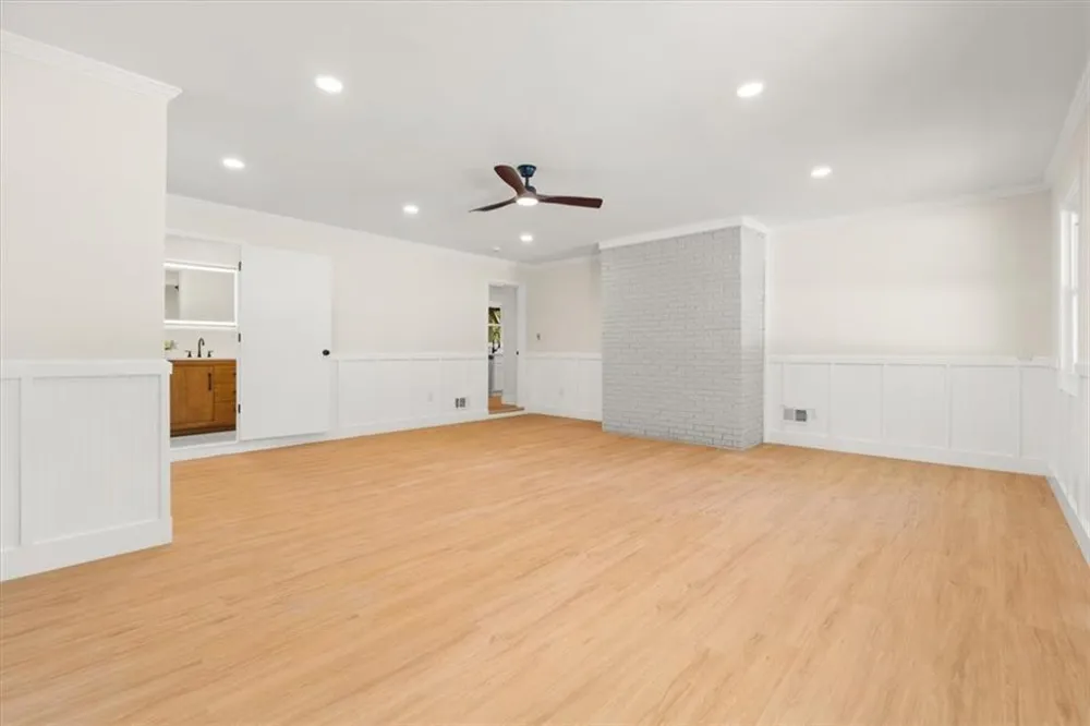 2177 E Chester Circle SE Conyers, GA 30013