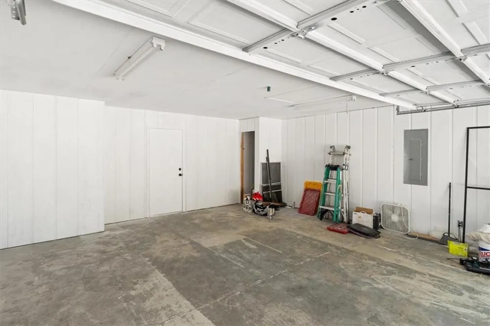 2177 E Chester Circle SE Conyers, GA 30013