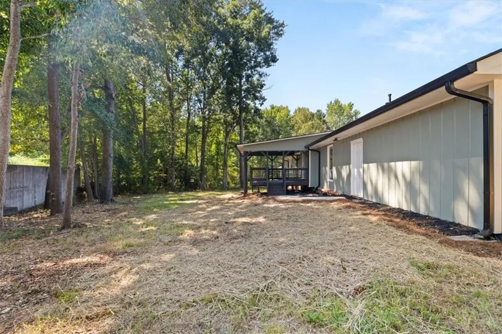 2177 E Chester Circle SE Conyers, GA 30013