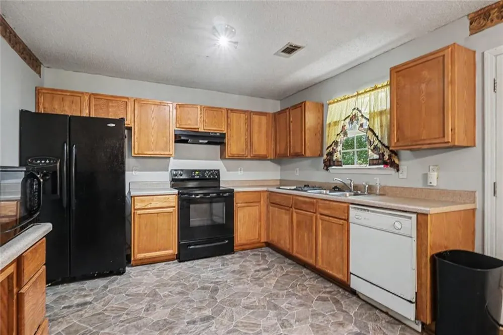 4967 Wolfcreek View College Park, GA 30349