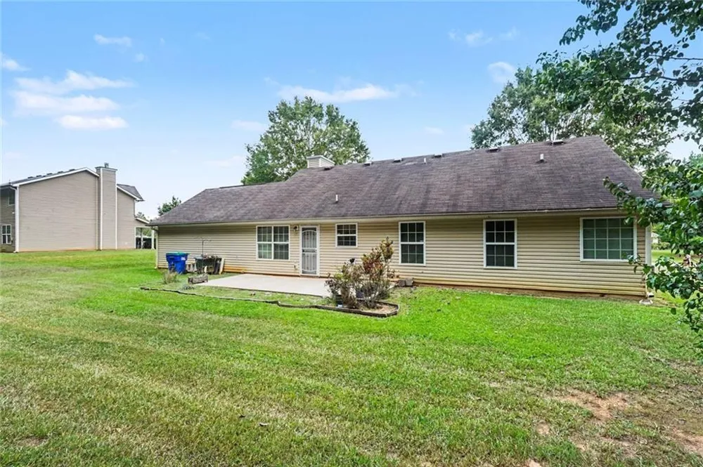 4967 Wolfcreek View College Park, GA 30349