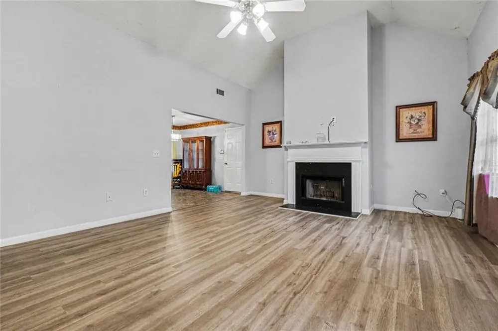 4967 Wolfcreek View College Park, GA 30349