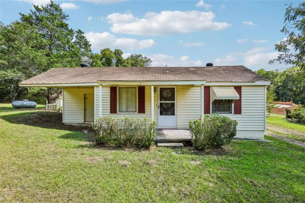 8799 Pleasant Hill Road Lithonia, GA 30058