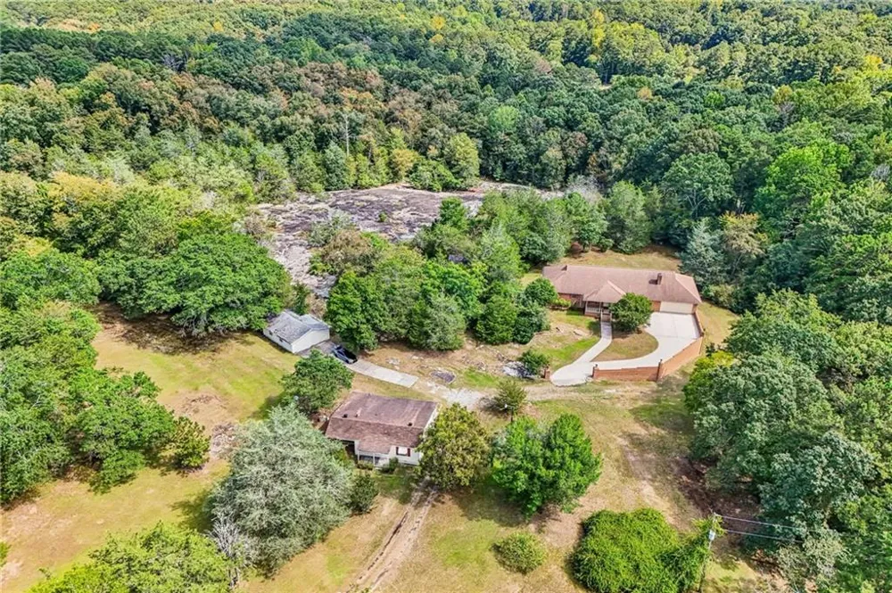 8799 Pleasant Hill Road Lithonia, GA 30058