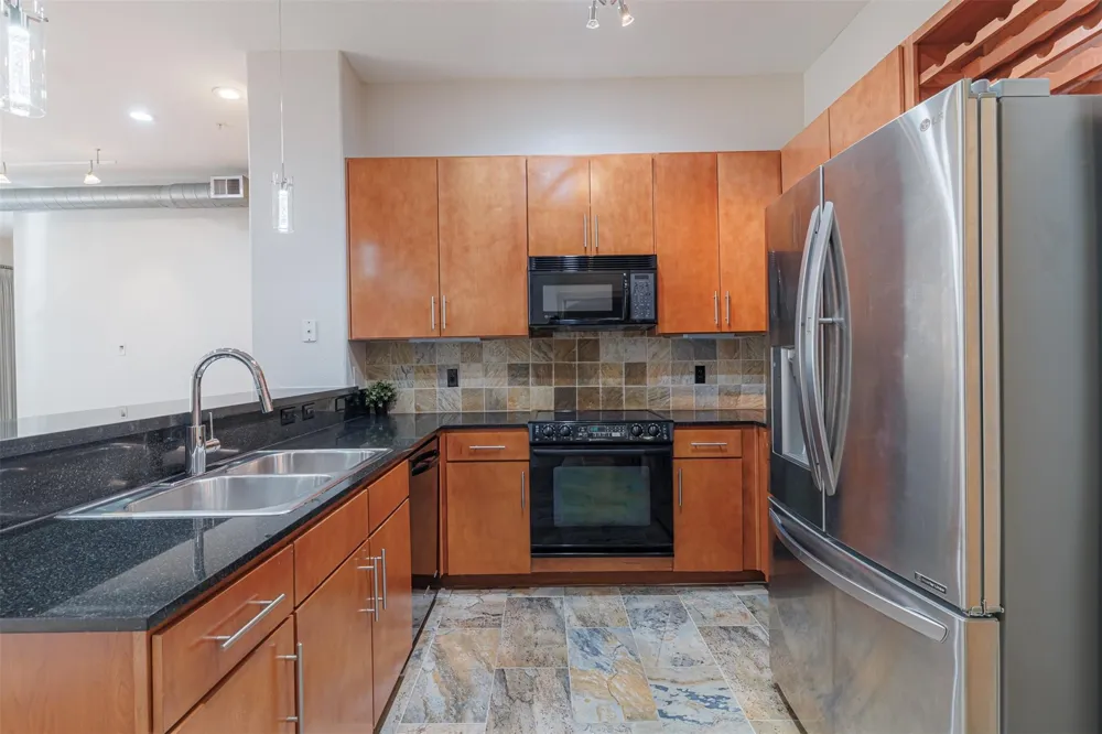 1901 Post Oak Boulevard #1219 Houston, TX 77056