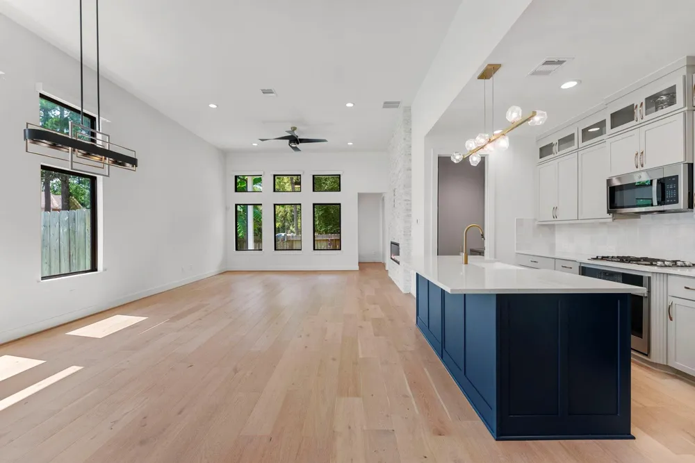 15 Honeycomb Ridge Place The Woodlands, TX 77380