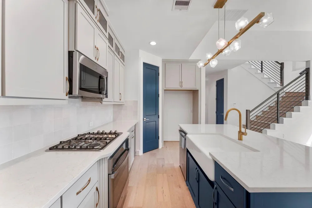 15 Honeycomb Ridge Place The Woodlands, TX 77380