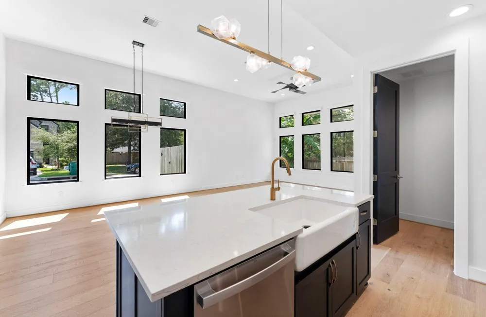 15 Honeycomb Ridge Place The Woodlands, TX 77380