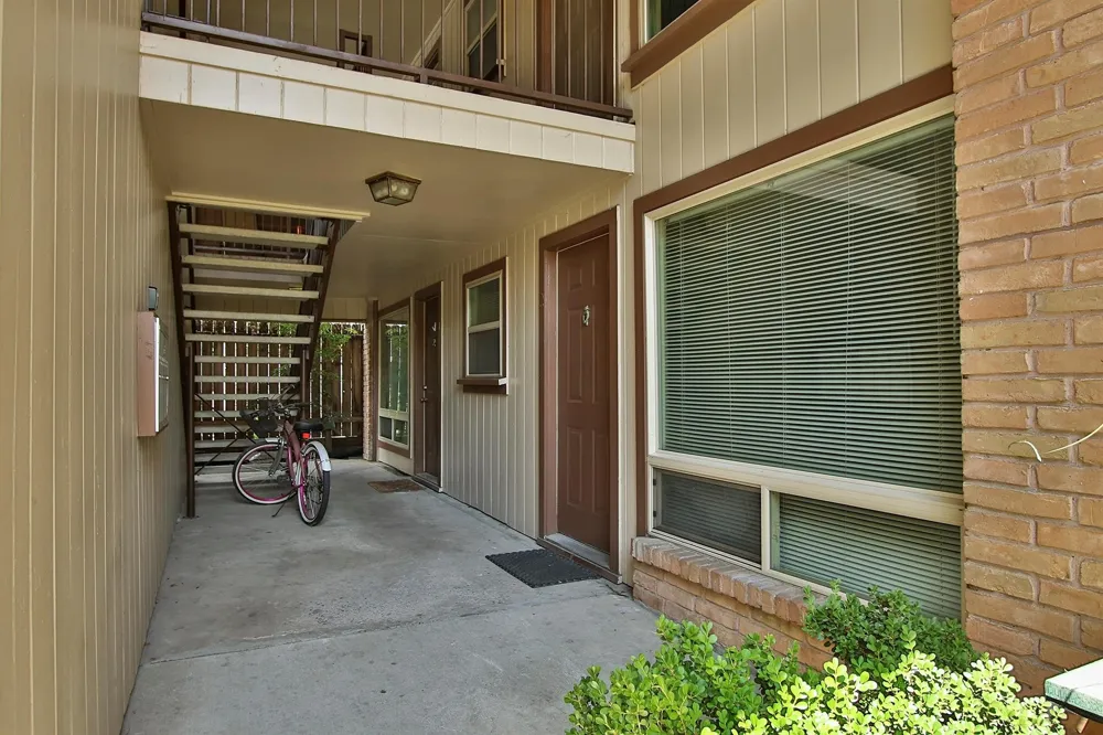 1620 Hawthorne Street #1 Houston, TX 77006