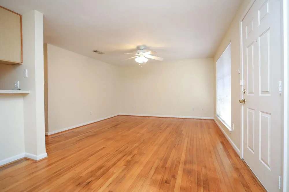1620 Hawthorne Street #1 Houston, TX 77006